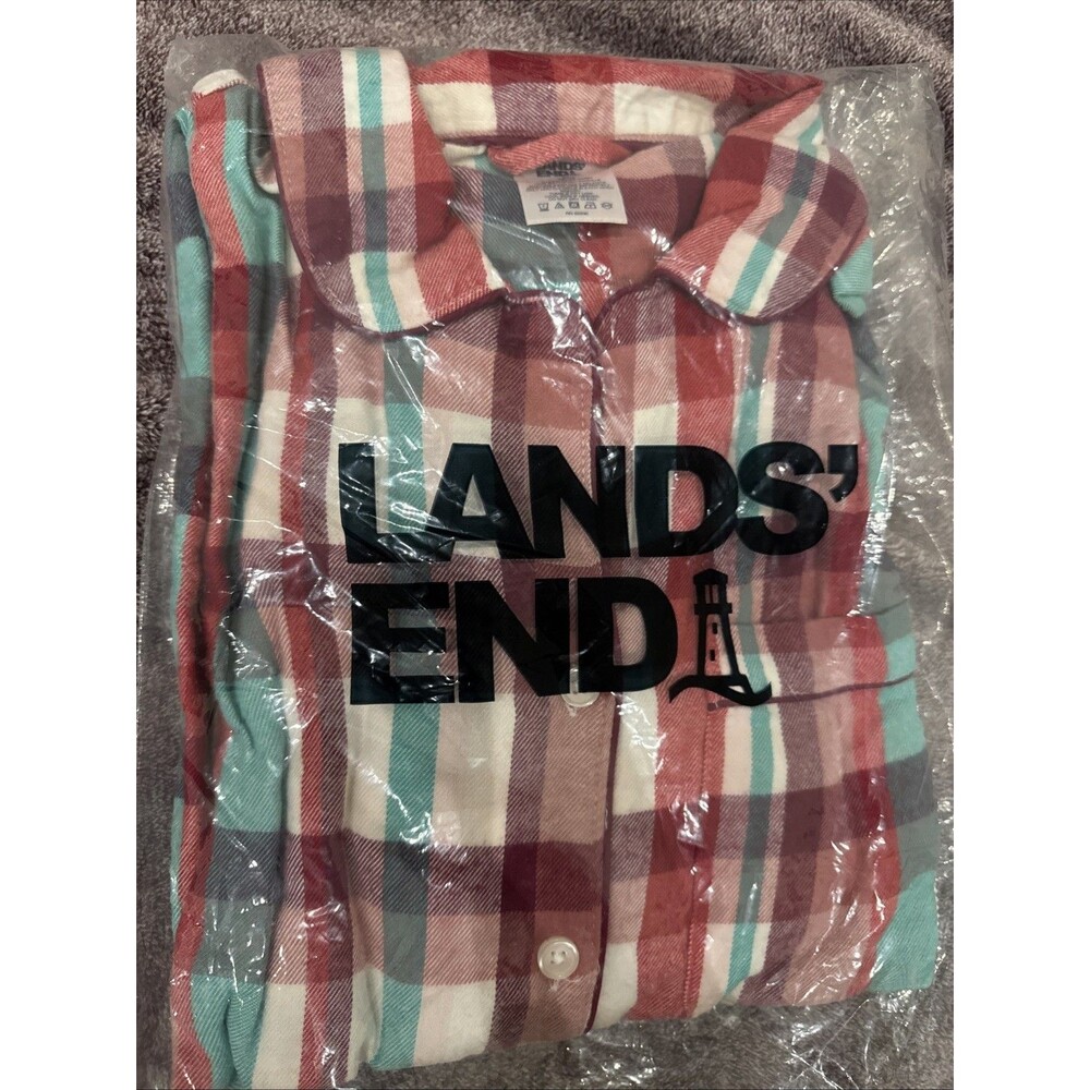 NWT Women Lands’ End Long Sleeve Button Down Flannel Nightshirt Mesa Rose Plaid